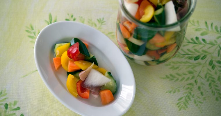 暑い時期にはピッタリの「夏野菜のピクルス」