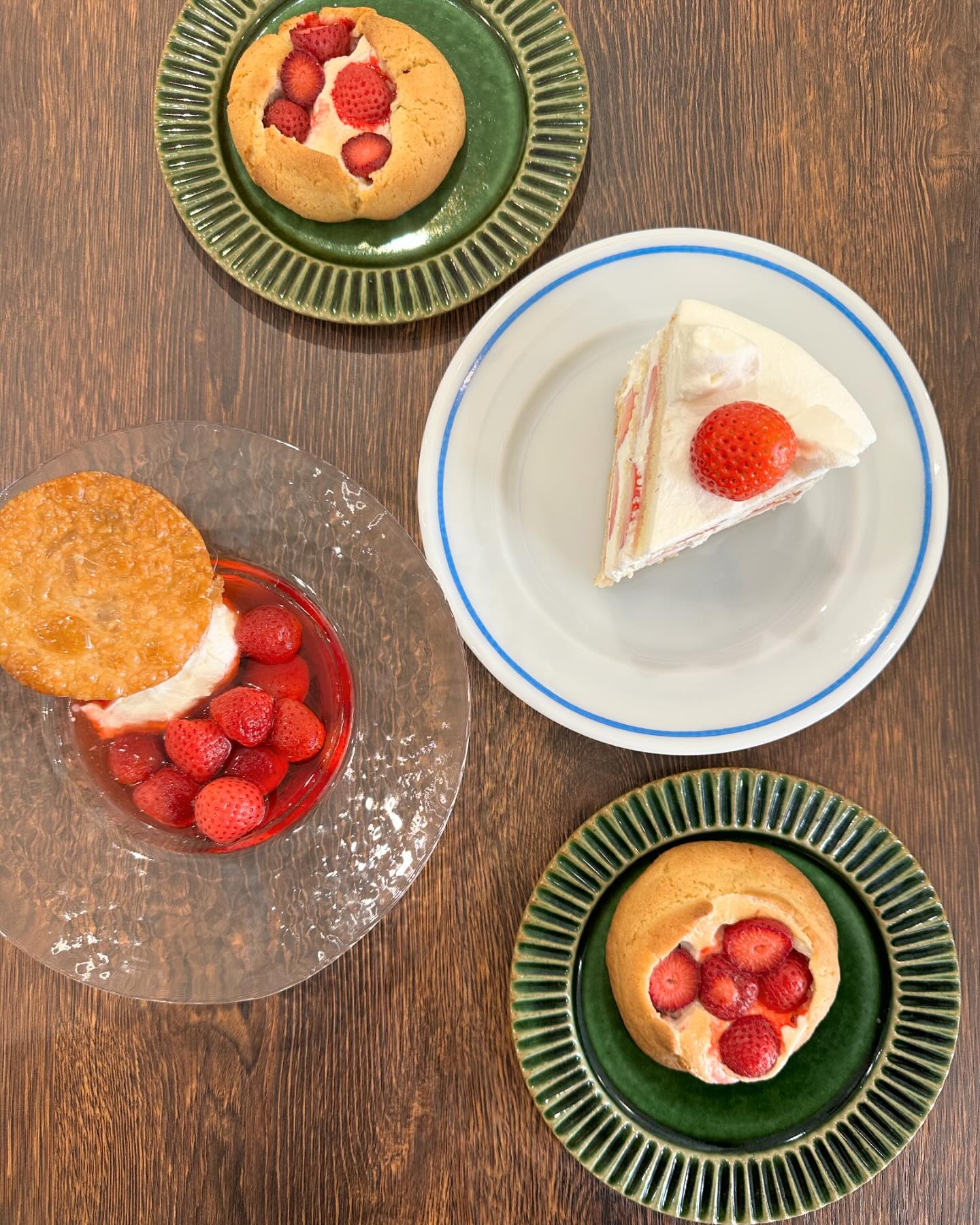 2月、3月のお菓子教室いちごを楽しむクラスいちごスープに始まりショートケーキ最後に焼き菓子のフルコース (Instagram)